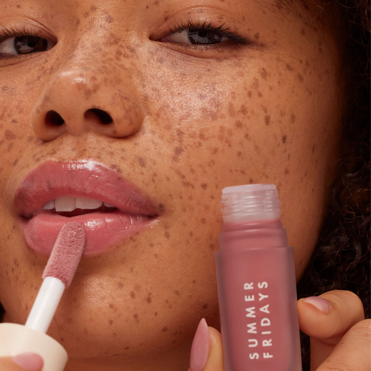 dream-lip-oil-soft-mauve-p1 DLO-Soft-Mauve.jpg