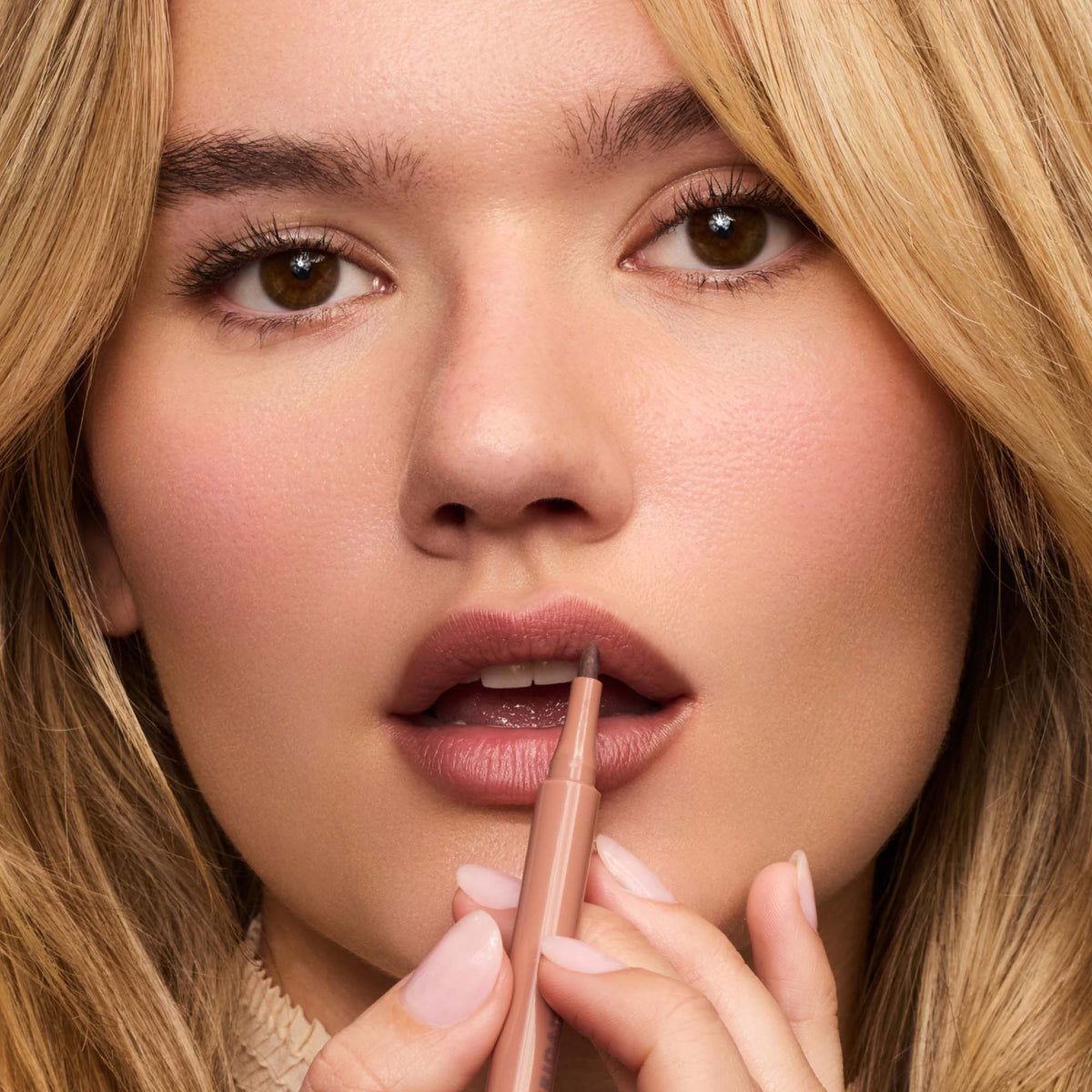 flushed-lip-stain-almond-e3 FlushedLipStain_Almond_9.jpg