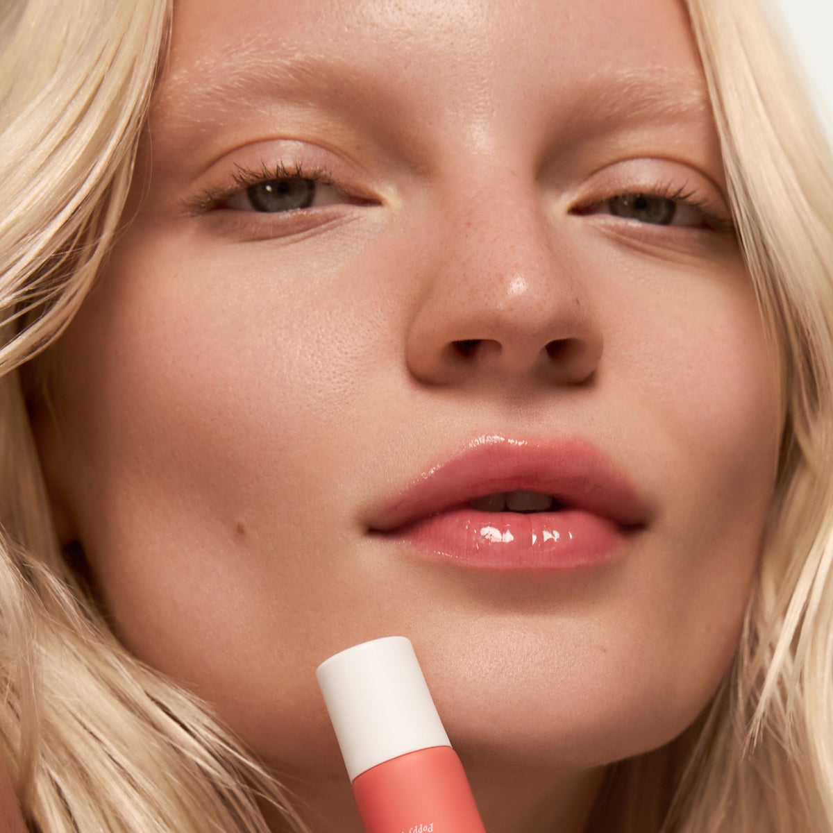 lip-butter-balm-poppy-s5 PDP_LBB-Poppy-1.jpg