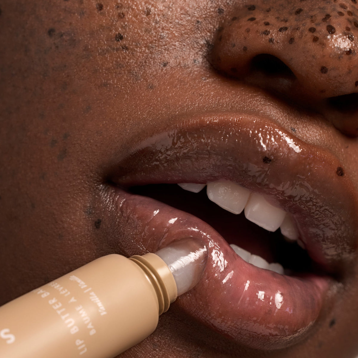 lip-butter-balm-vanilla-j2 PDP_LBB-Vanilla-2.jpg