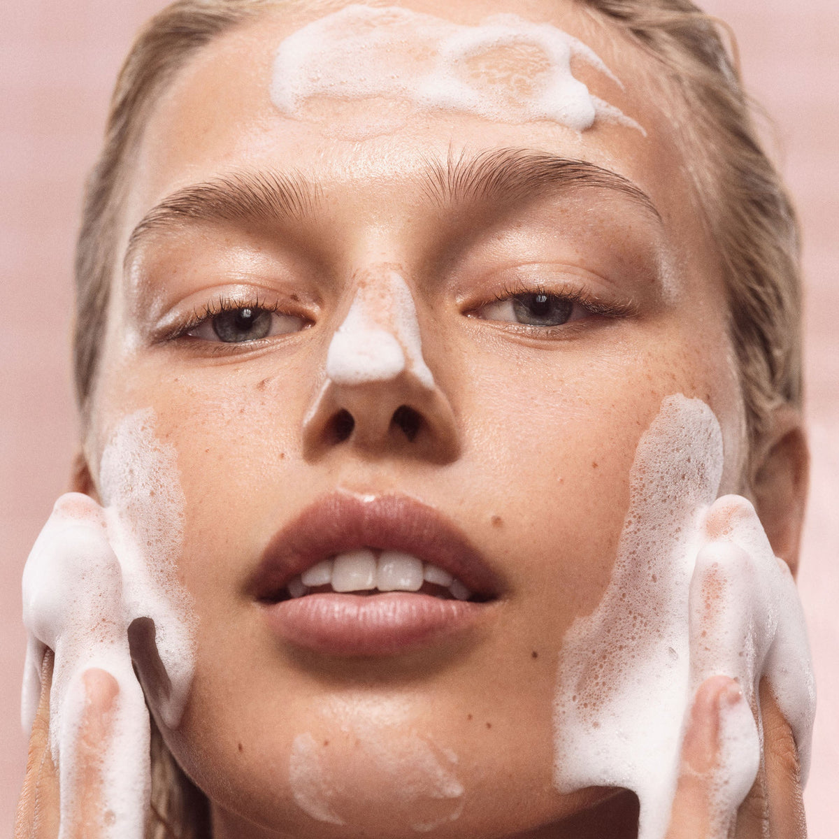 simple-nighttime-routine-a0 Pink-Cloud-Dew-Launch-HP-Mobile-V2.jpg